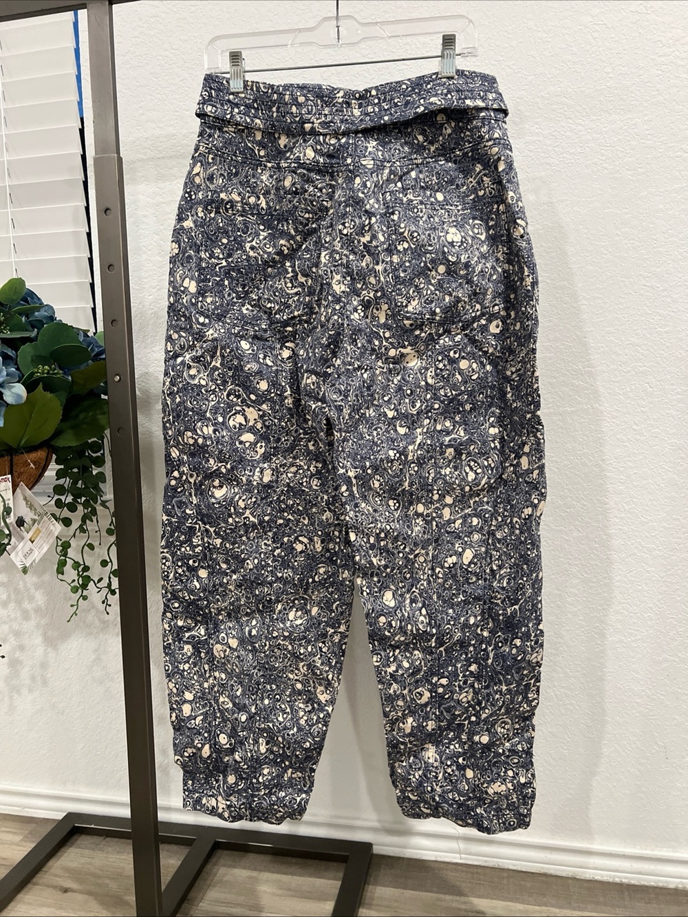 Ulla Johnson Navy and Cream Printed High-Waist Jeans - Picture 6 of 8